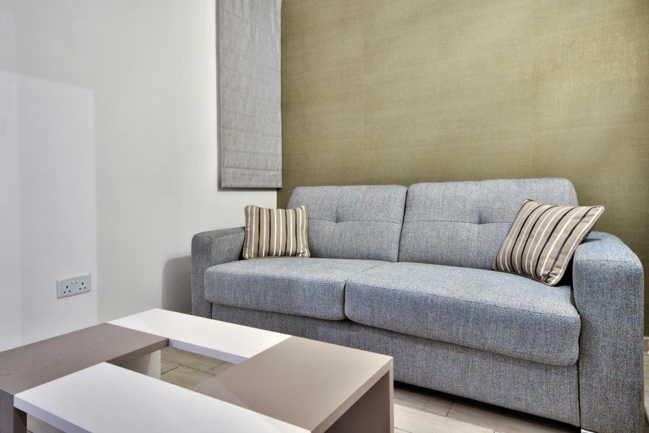 Cozy Rooms Hotel Sliema Bagian luar foto