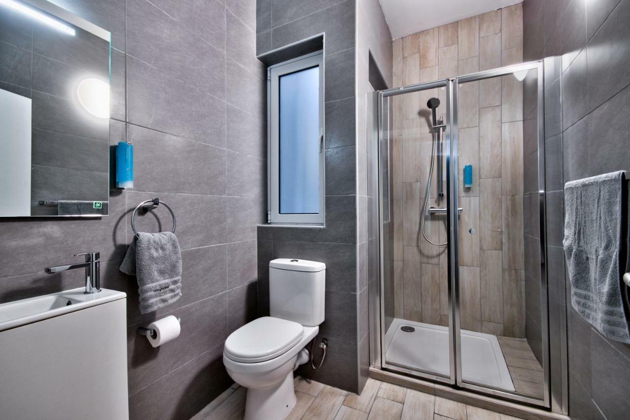 Cozy Rooms Hotel Sliema Bagian luar foto